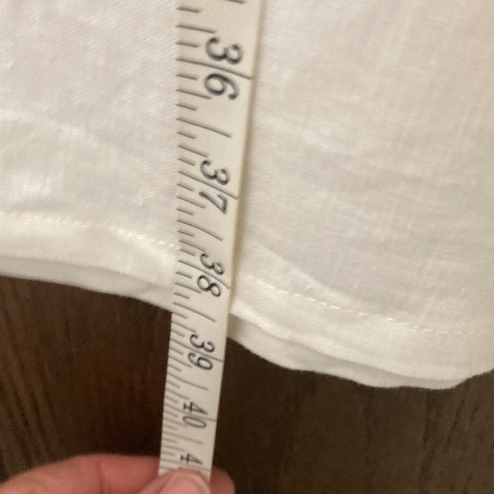 New white linen blend embroidered shift dress - Picture 4 of 11
